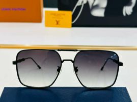 Picture of LV Sunglasses _SKUfw57312779fw